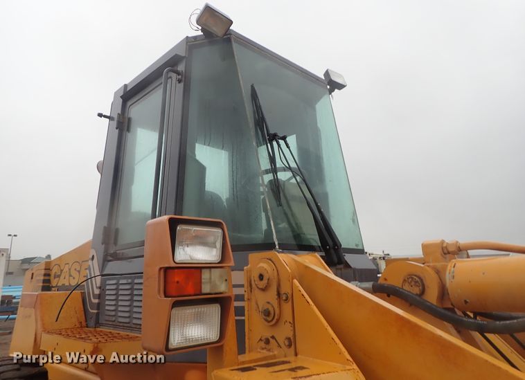 image for item DB7664 1996 Case 721B wheel loader