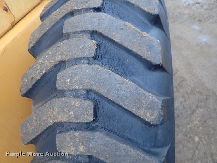 image for item DB7664 1996 Case 721B wheel loader