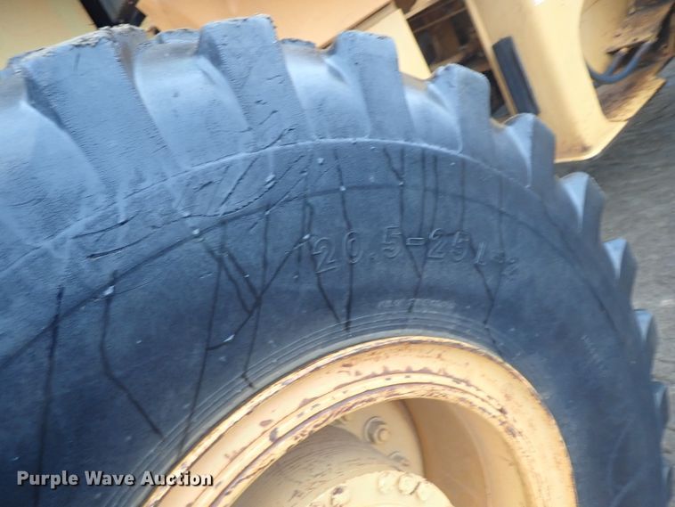 image for item DB7664 1996 Case 721B wheel loader