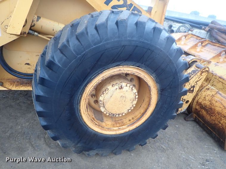 image for item DB7664 1996 Case 721B wheel loader