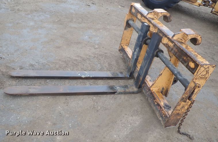 image for item DB7664 1996 Case 721B wheel loader