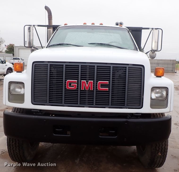image for item DB7665 2000 GMC C8500 flatbed truck