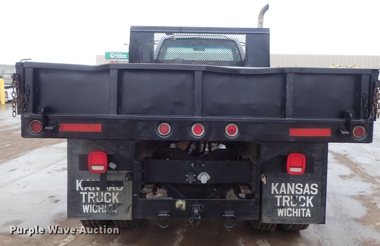 image for item DB7665 2000 GMC C8500 flatbed truck