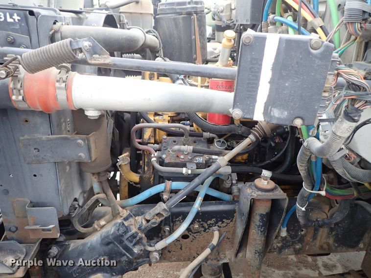 image for item DB7665 2000 GMC C8500 flatbed truck