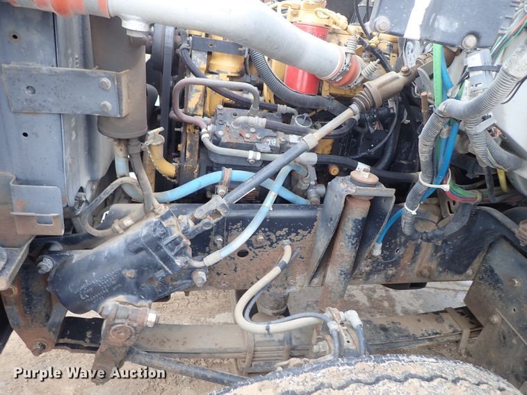 image for item DB7665 2000 GMC C8500 flatbed truck