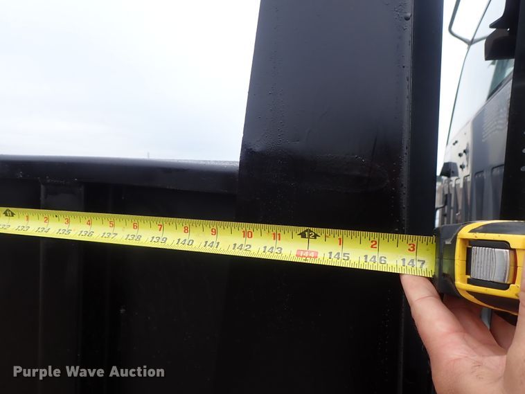 image for item DB7665 2000 GMC C8500 flatbed truck