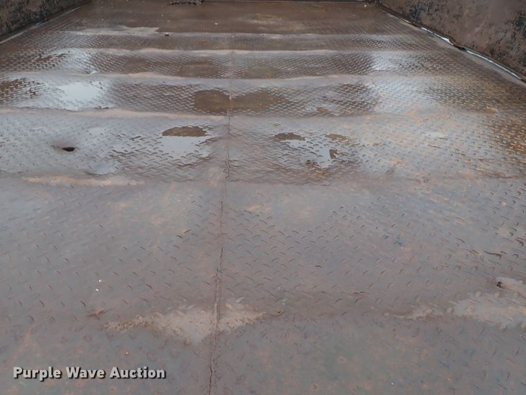 image for item DB7665 2000 GMC C8500 flatbed truck