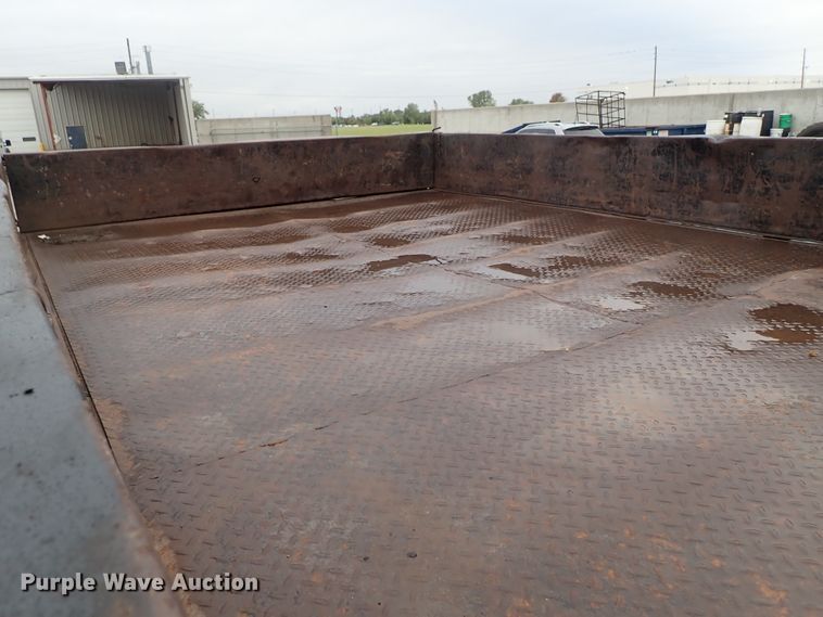 image for item DB7665 2000 GMC C8500 flatbed truck