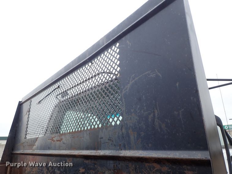 image for item DB7665 2000 GMC C8500 flatbed truck