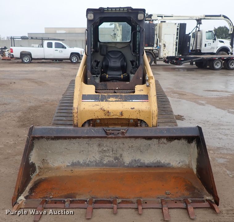 image for item DB7666 2003 Caterpillar 277 skid steer