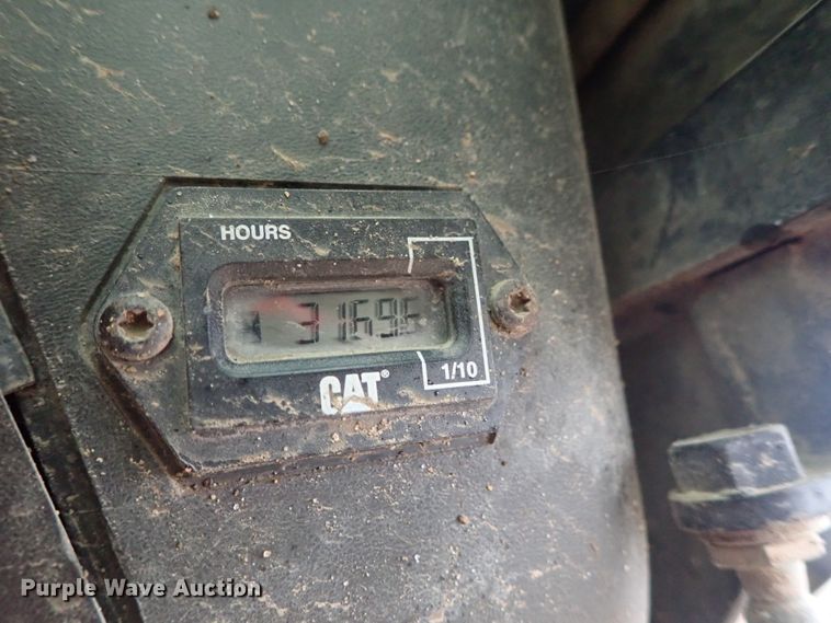 image for item DB7666 2003 Caterpillar 277 skid steer