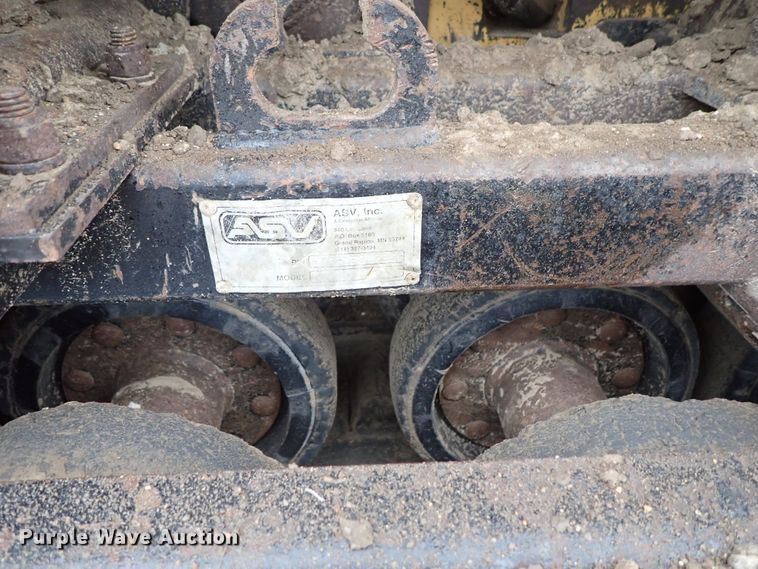 image for item DB7666 2003 Caterpillar 277 skid steer