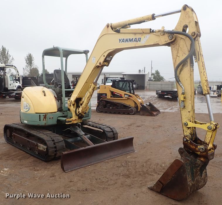 image for item DB7667 2003 Yanmar ViO50-2 mini excavator