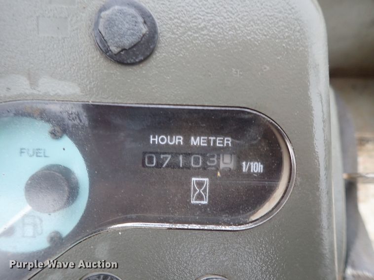 image for item DB7667 2003 Yanmar ViO50-2 mini excavator