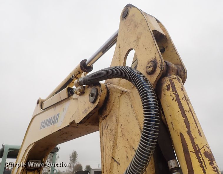 image for item DB7667 2003 Yanmar ViO50-2 mini excavator