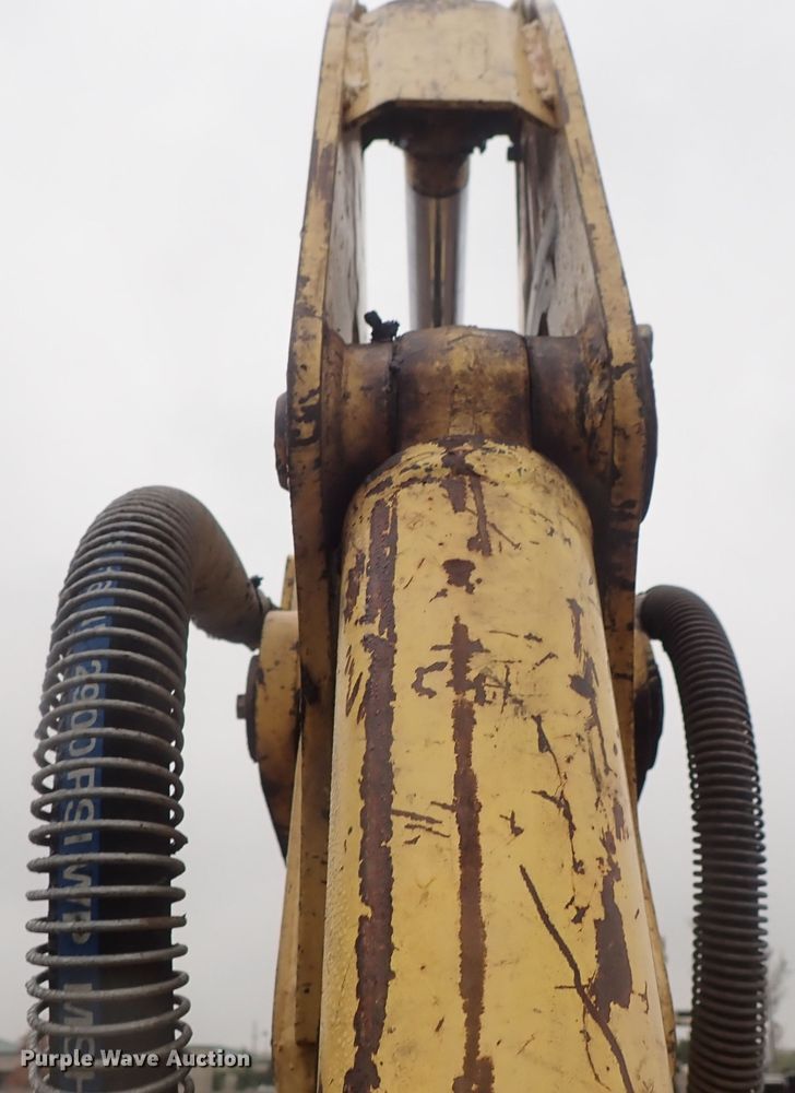 image for item DB7667 2003 Yanmar ViO50-2 mini excavator