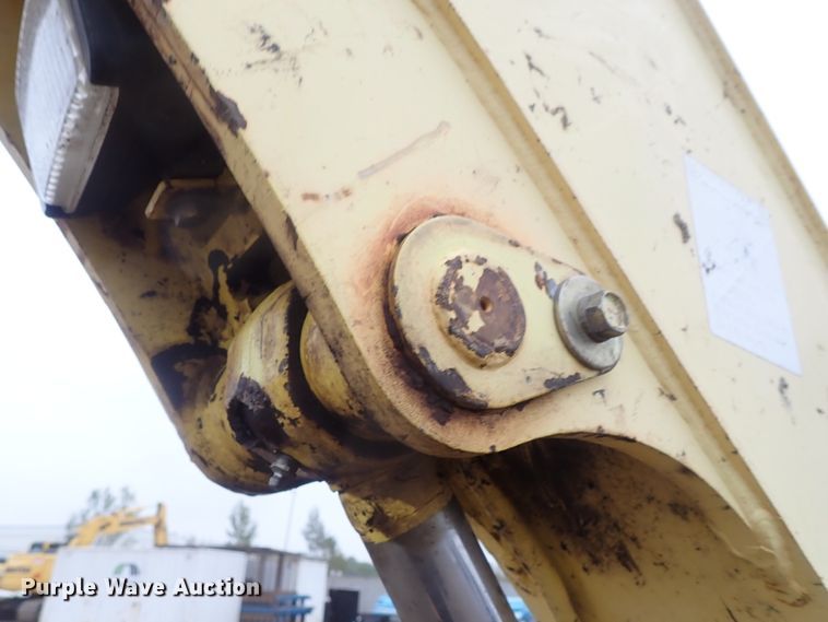 image for item DB7667 2003 Yanmar ViO50-2 mini excavator