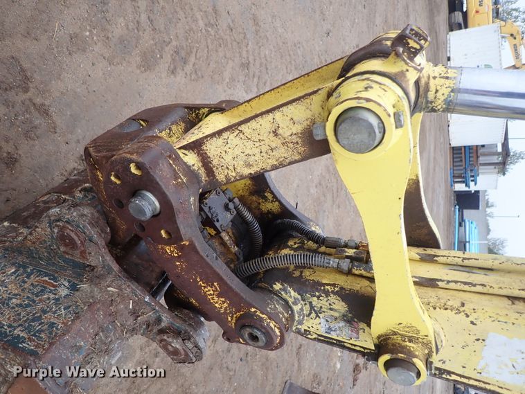 image for item DB7667 2003 Yanmar ViO50-2 mini excavator