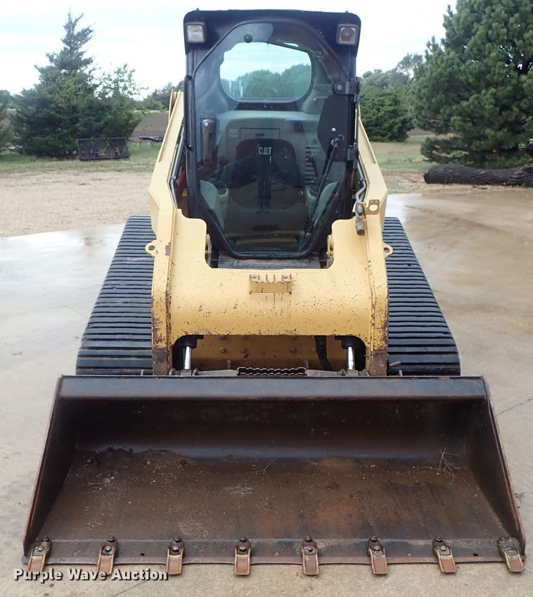 image for item DB7671 2007 Caterpillar 277C skid steer