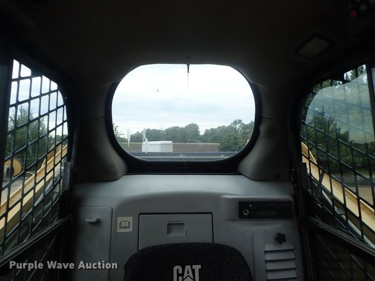 image for item DB7671 2007 Caterpillar 277C skid steer