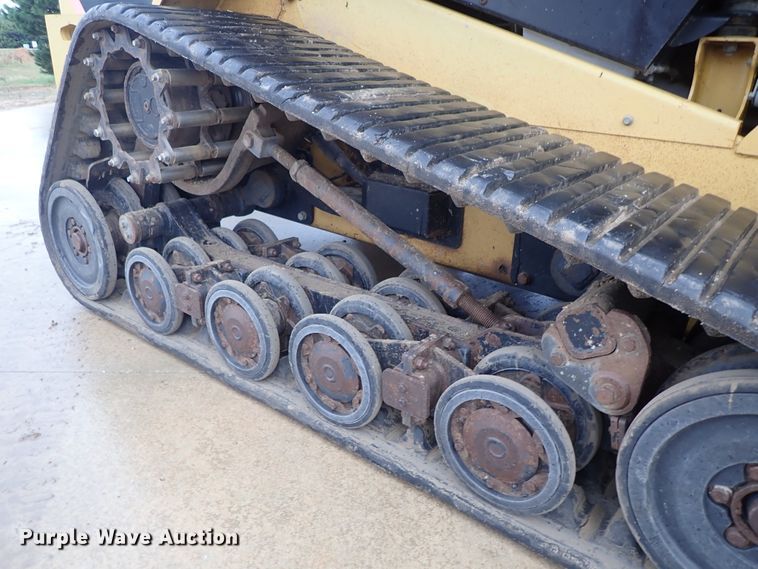 image for item DB7671 2007 Caterpillar 277C skid steer