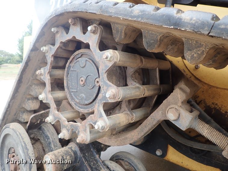 image for item DB7671 2007 Caterpillar 277C skid steer