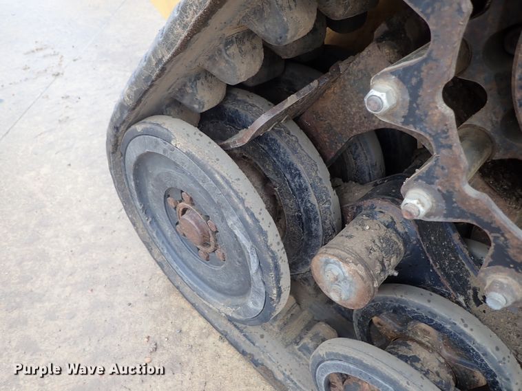 image for item DB7671 2007 Caterpillar 277C skid steer