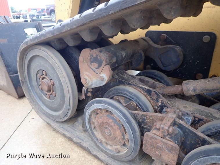 image for item DB7671 2007 Caterpillar 277C skid steer