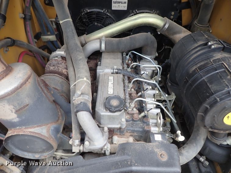 image for item DB7671 2007 Caterpillar 277C skid steer