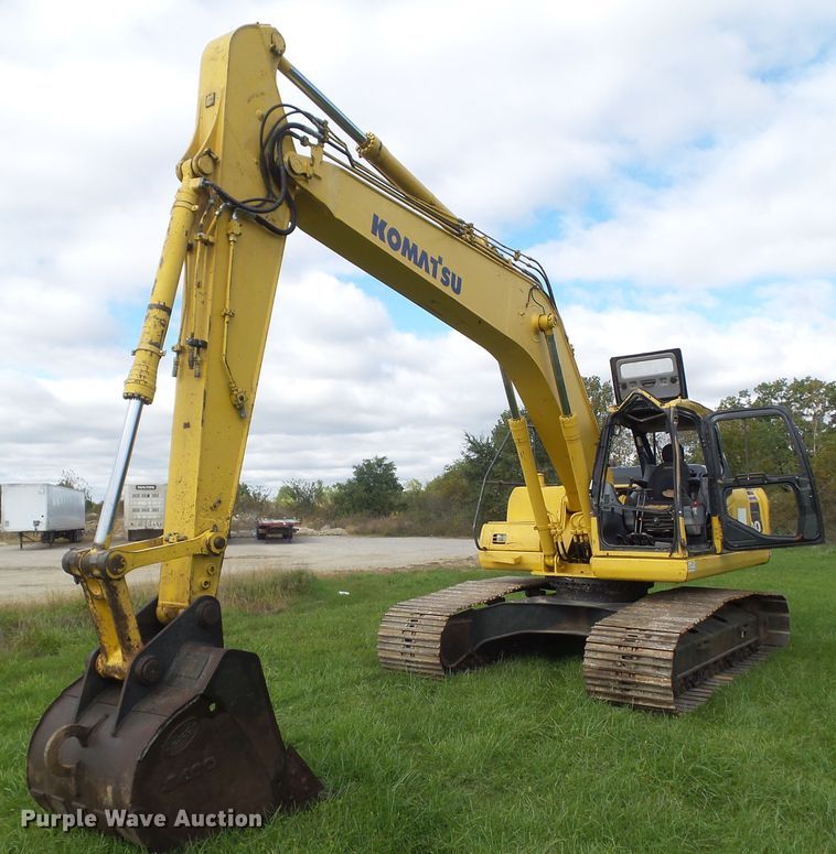 image for item DF0818 2004 Komatsu PC200LC-7L excavator