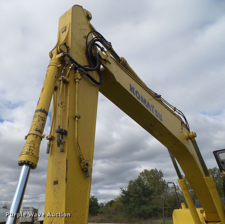 image for item DF0818 2004 Komatsu PC200LC-7L excavator