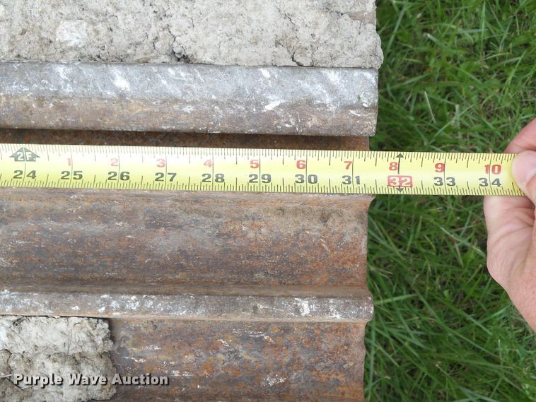 image for item DF0818 2004 Komatsu PC200LC-7L excavator