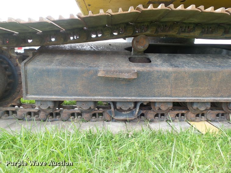 image for item DF0818 2004 Komatsu PC200LC-7L excavator