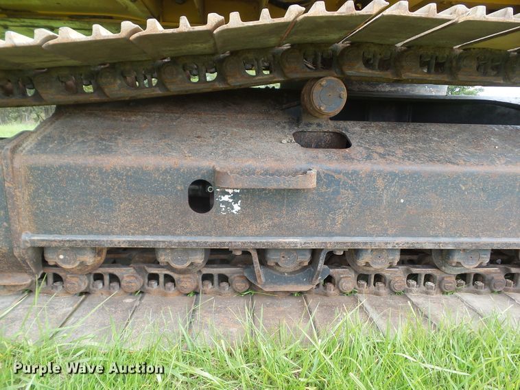 image for item DF0818 2004 Komatsu PC200LC-7L excavator