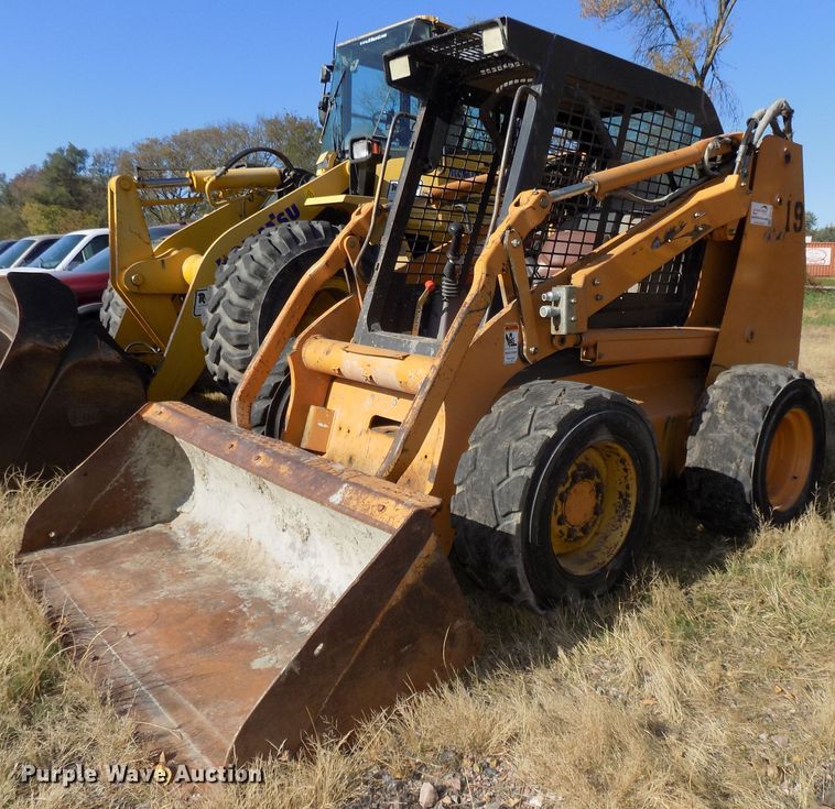 image for item DG2462 2005 Case 450 skid steer