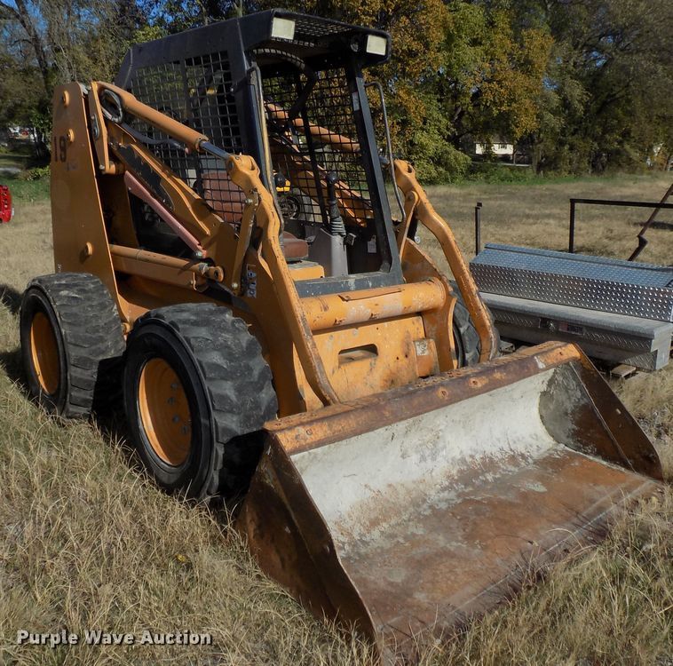 image for item DG2462 2005 Case 450 skid steer
