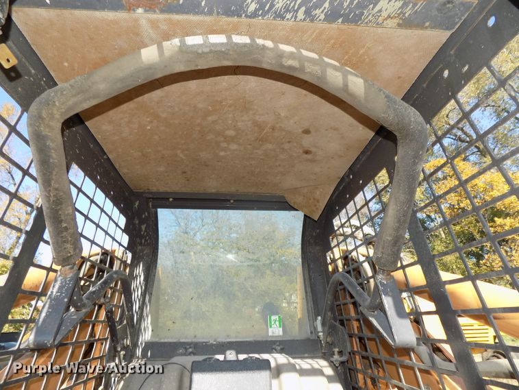 image for item DG2462 2005 Case 450 skid steer