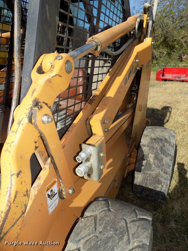 image for item DG2462 2005 Case 450 skid steer