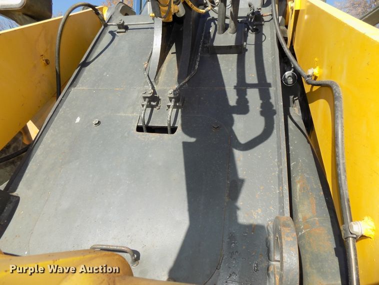 image for item DG2464 2006 Komatsu WA200-5 wheel loader