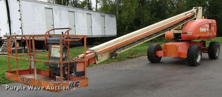 image for item DG8227 2007 JLG 800S boom lift