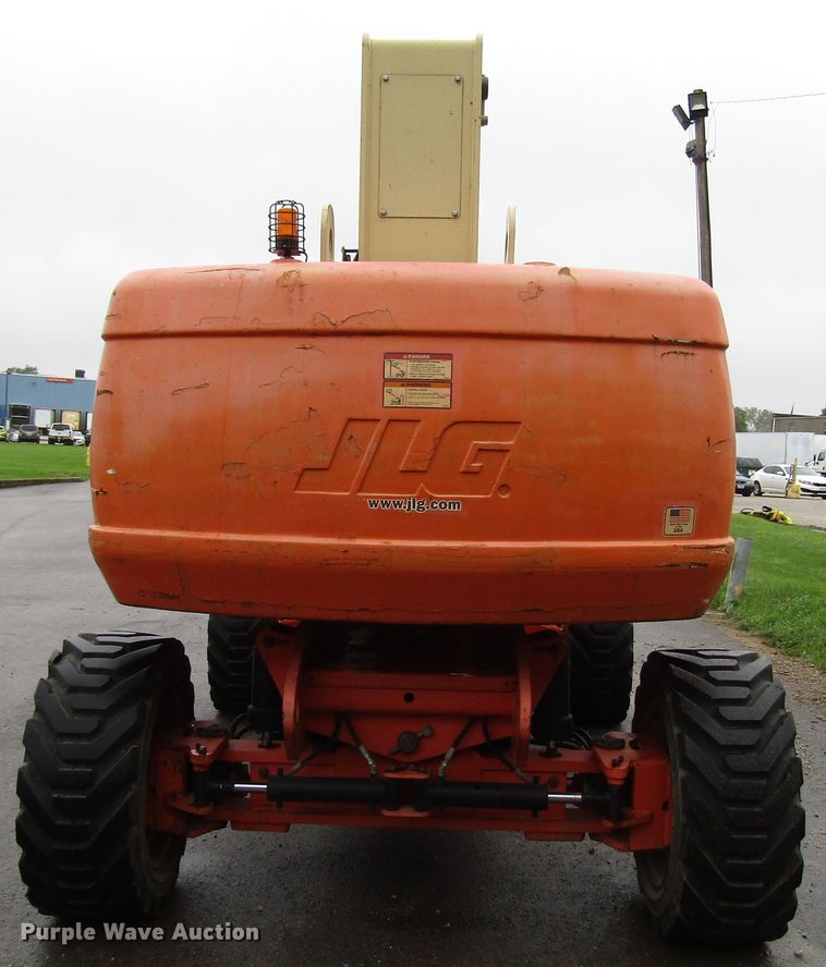 image for item DG8227 2007 JLG 800S boom lift