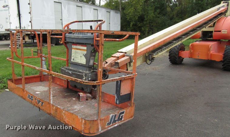 image for item DG8227 2007 JLG 800S boom lift