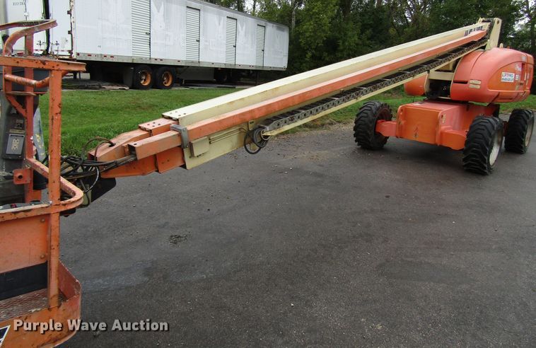 image for item DG8227 2007 JLG 800S boom lift