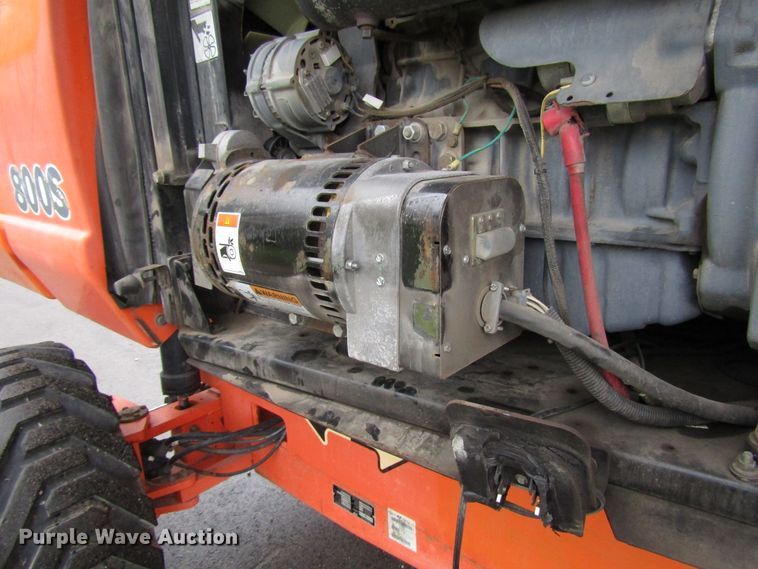 image for item DG8227 2007 JLG 800S boom lift