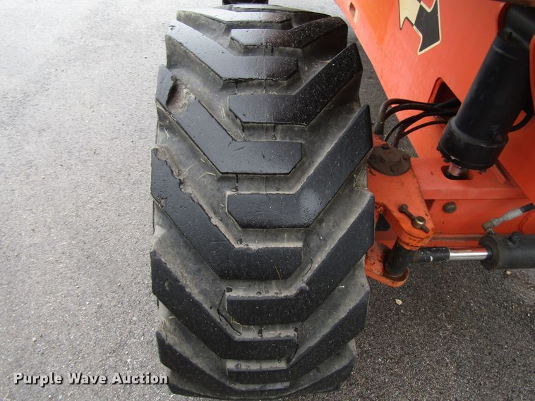 image for item DG8227 2007 JLG 800S boom lift