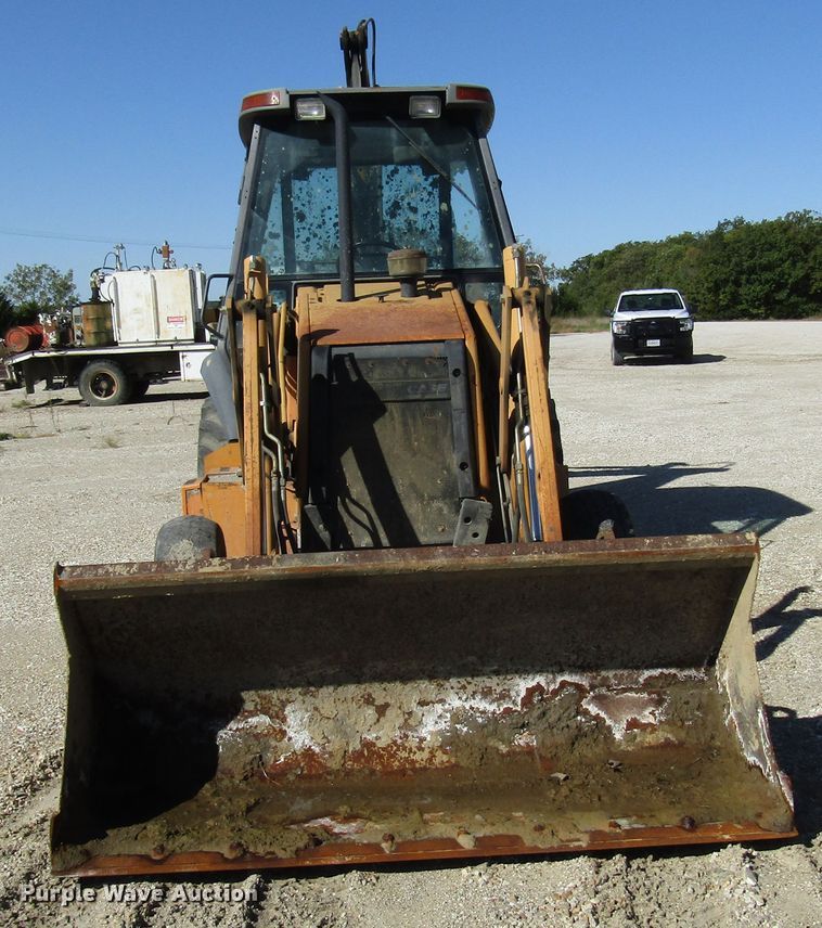 image for item DG8242 1999 Case 580L backhoe