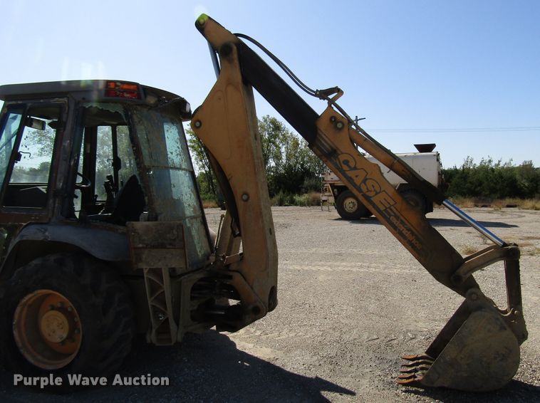 image for item DG8242 1999 Case 580L backhoe
