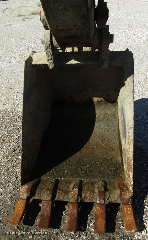 image for item DG8242 1999 Case 580L backhoe