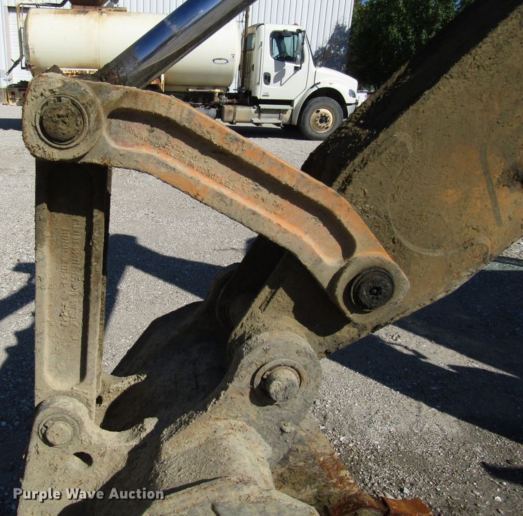 image for item DG8242 1999 Case 580L backhoe
