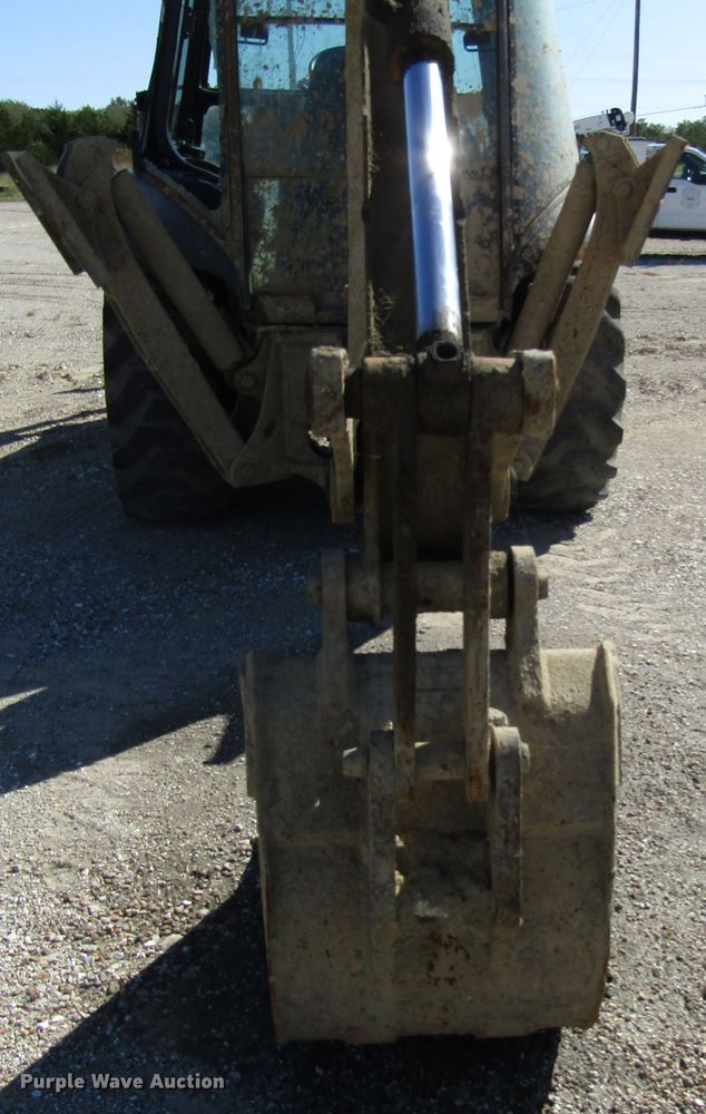 image for item DG8242 1999 Case 580L backhoe